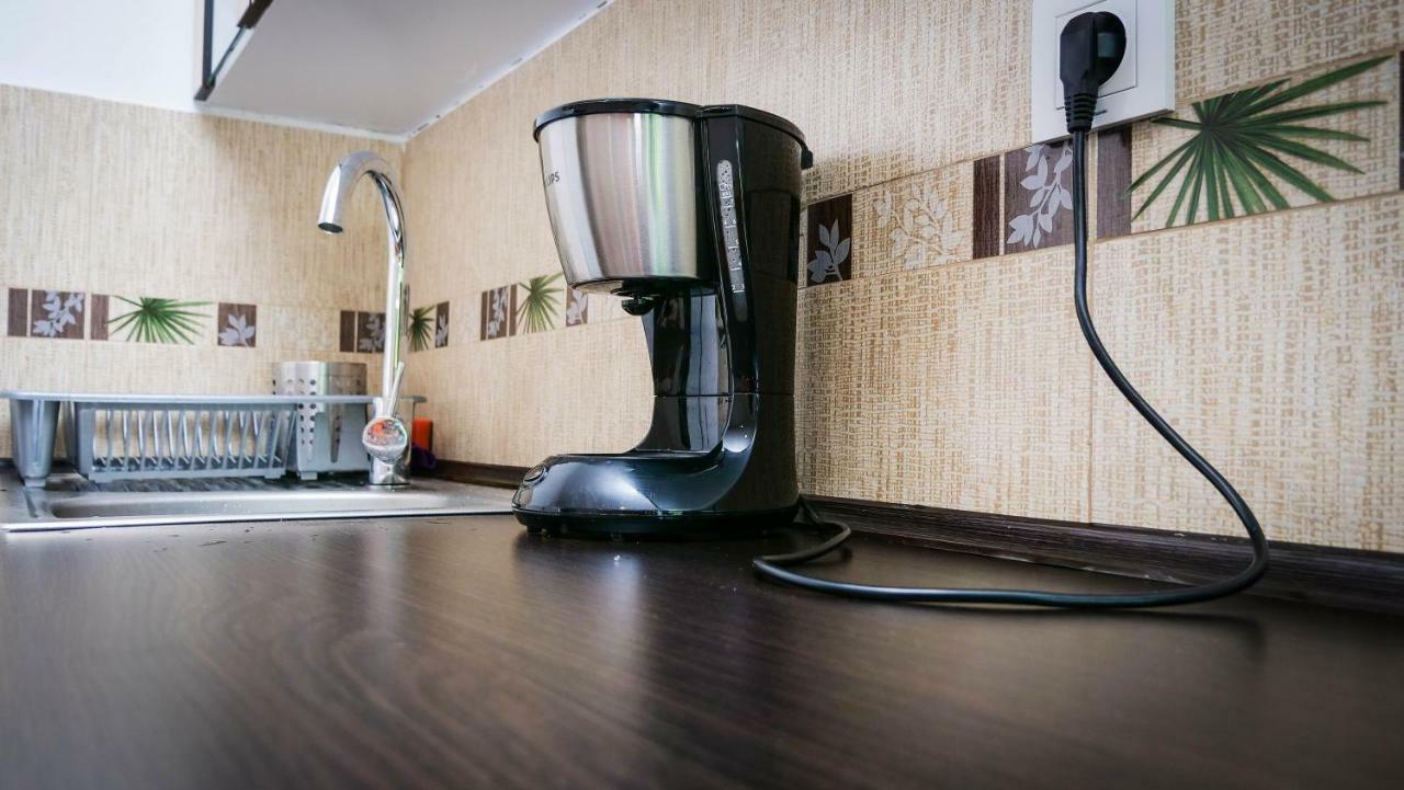 Pensiunea Gradinarilor Cu Ciubar Si Statie De Incarcare Electrica Auto Comanesti (Mehedinti) Exterior foto